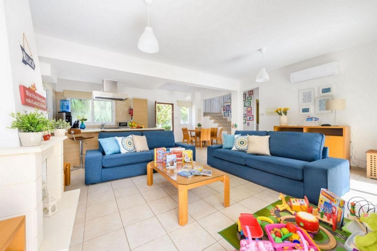 Protaras Villa Athamas Blue Eksteriør bilde